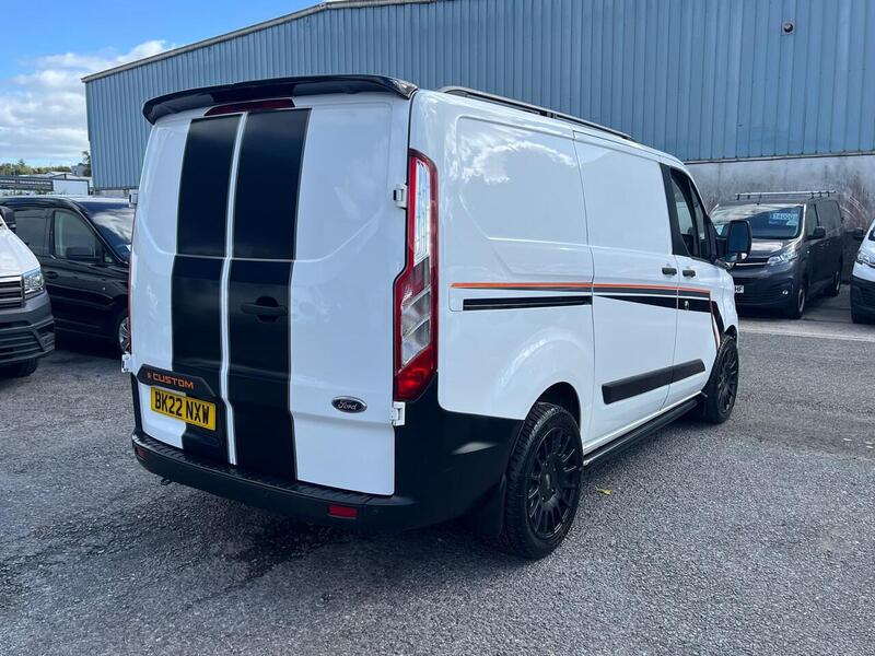 Ford Transit Custom 300 EcoBlue Leader - U15261