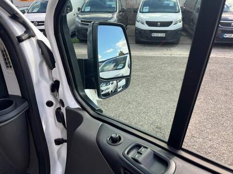 Ford Transit Custom 300 EcoBlue Leader - U15261