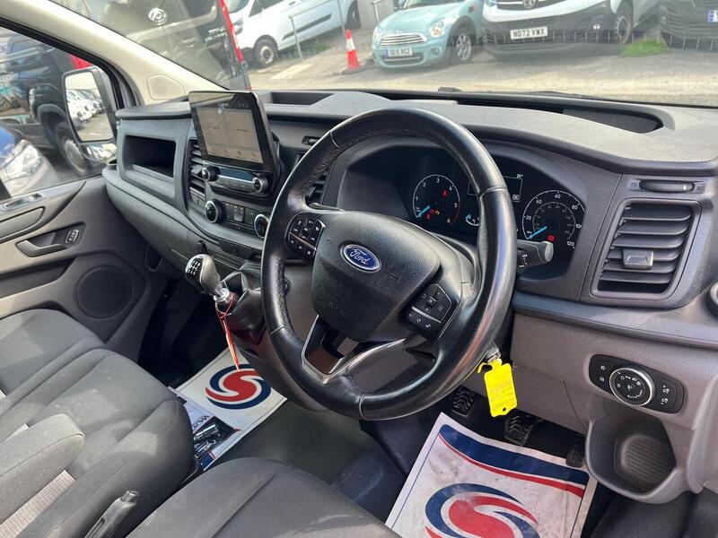 Ford Transit Custom 300 EcoBlue Leader - U15261