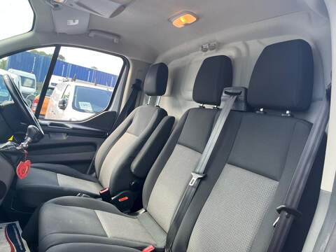 Ford Transit Custom 300 EcoBlue Leader - U15261