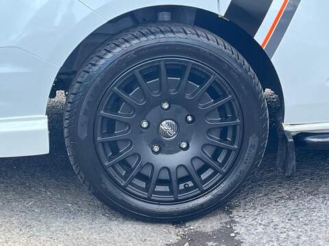 Ford Transit Custom 300 EcoBlue Leader - U15261