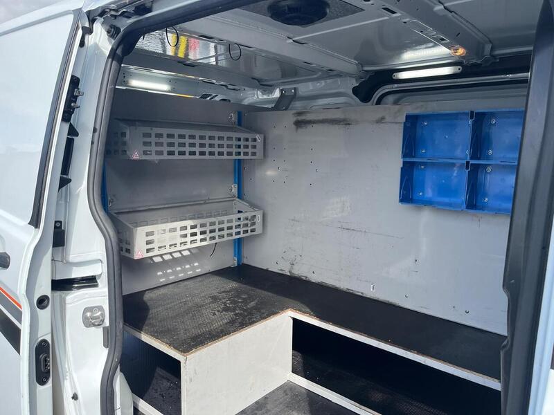 Ford Transit Custom 300 EcoBlue Leader - U15261