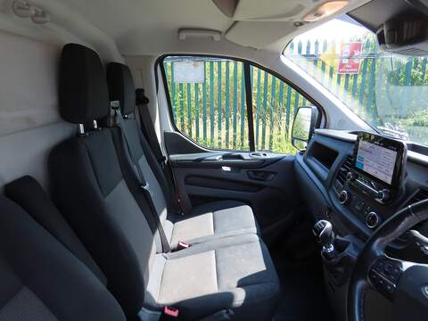 Ford Transit Custom 300 EcoBlue Leader - U15265