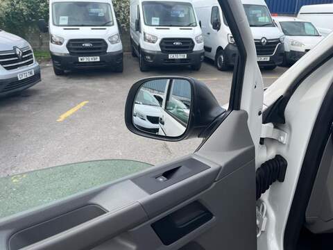 Volkswagen Transporter TDI T30 Startline - U15275