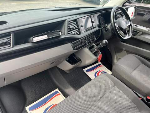 Volkswagen Transporter TDI T30 Startline - U15275