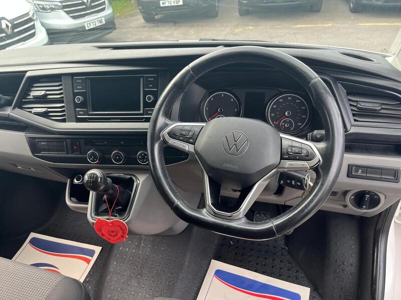 Volkswagen Transporter TDI T30 Startline - U15275