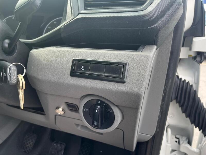 Volkswagen Transporter TDI T30 Startline - U15275