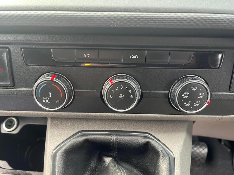 Volkswagen Transporter TDI T30 Startline - U15275