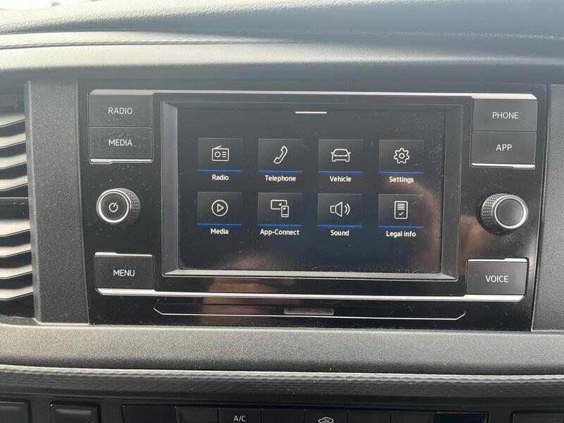 Volkswagen Transporter TDI T30 Startline - U15275