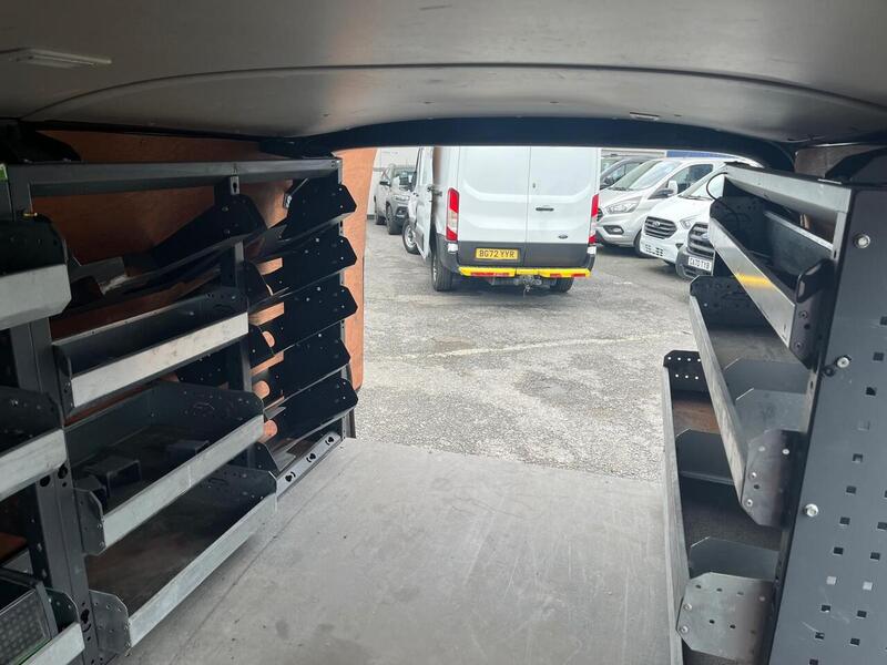 Volkswagen Transporter TDI T28 Startline - U15282