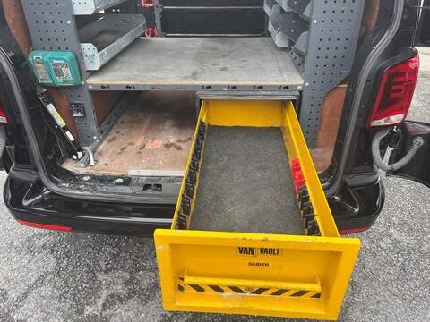 Volkswagen Transporter TDI T28 Startline - U15282