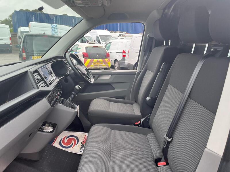 Volkswagen Transporter TDI T28 Startline - U15282