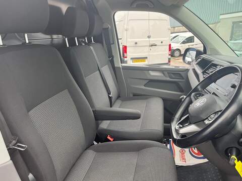 Volkswagen Transporter TDI T28 Startline - U15282