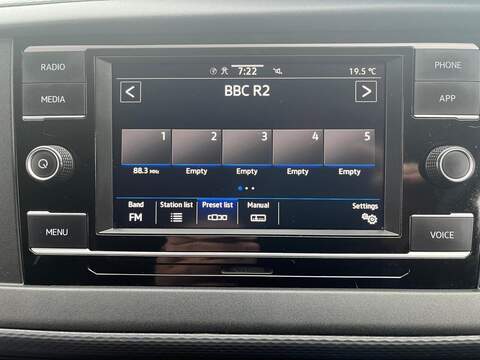 Volkswagen Transporter TDI T28 Startline - U15282