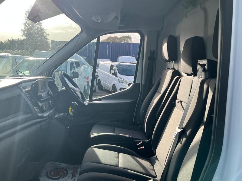 Ford Transit 350 EcoBlue Leader - U15284