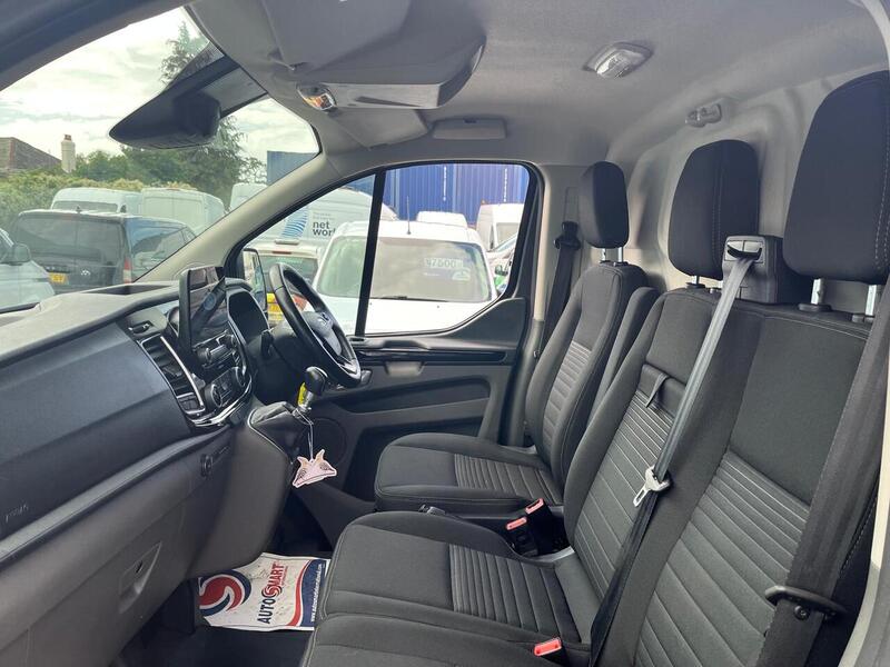 Ford Transit Custom 300 EcoBlue Limited - U15287