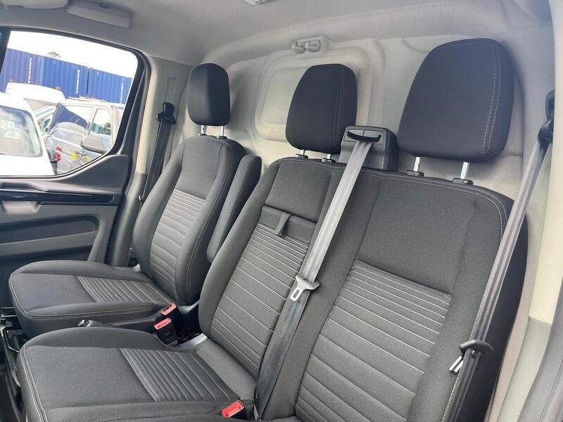 Ford Transit Custom 300 EcoBlue Limited - U15287
