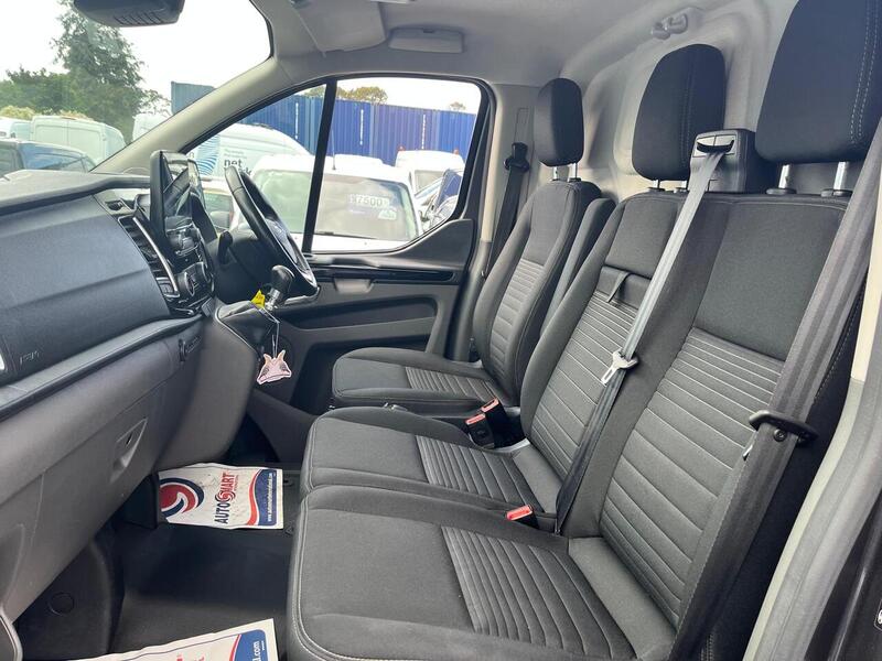 Ford Transit Custom 300 EcoBlue Limited - U15287