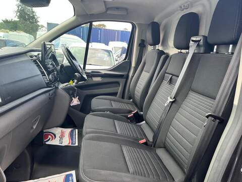Ford Transit Custom 300 EcoBlue Limited - U15287