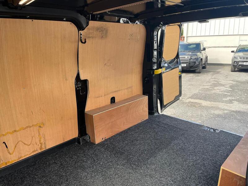 Ford Transit Custom 280 EcoBlue Limited - U15288