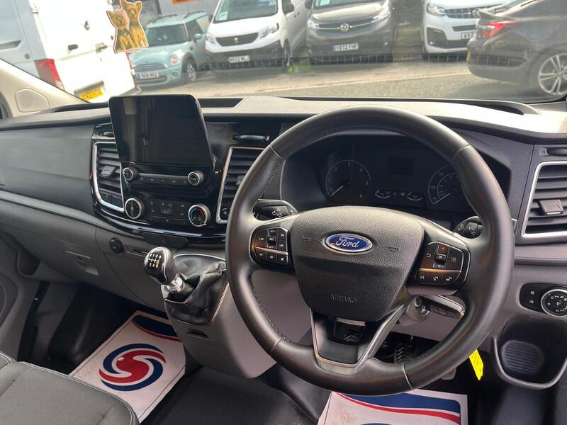 Ford Transit Custom 280 EcoBlue Limited - U15288