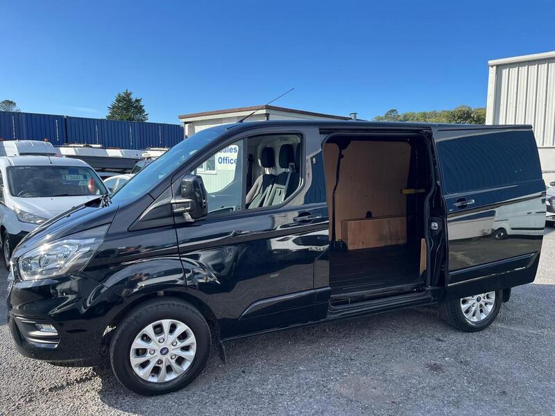 Ford Transit Custom 280 EcoBlue Limited - U15289