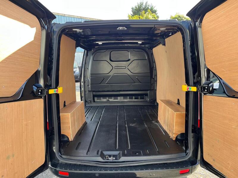 Ford Transit Custom 280 EcoBlue Limited - U15289