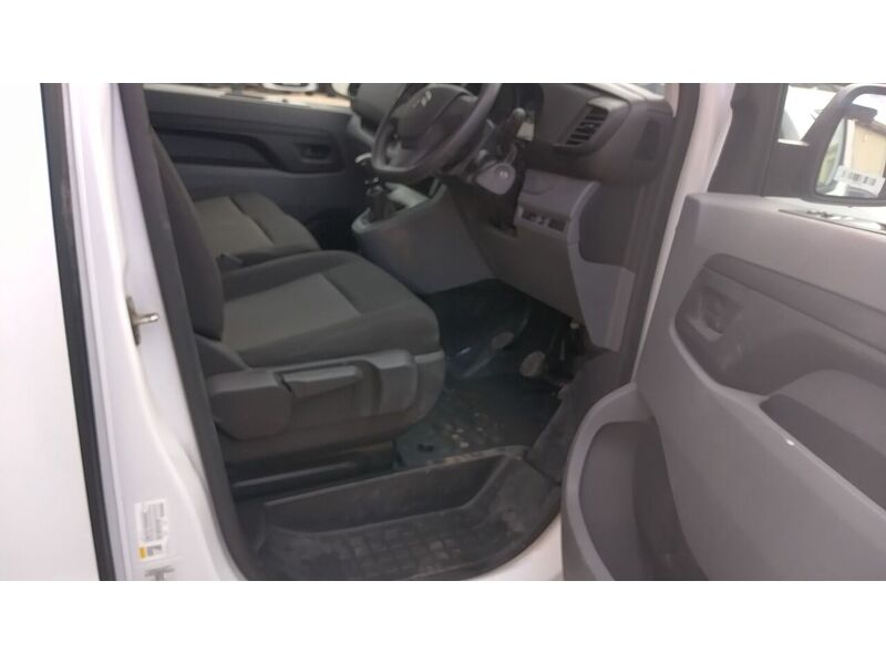 Citroen Dispatch BlueHDi 1000 Enterprise Pro XL - U15302