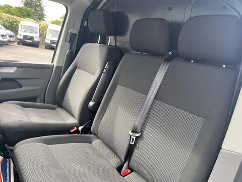 Volkswagen Transporter TDI T30 Startline - U15303