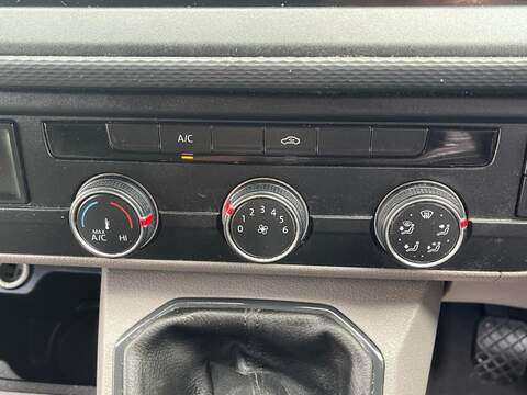Volkswagen Transporter TDI T30 Startline - U15303