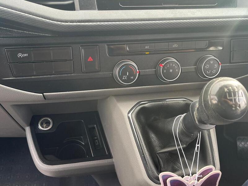 Volkswagen Transporter TDI T30 Startline - U15303