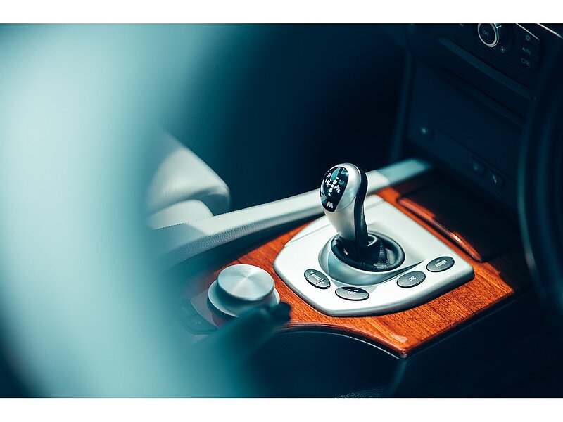 BMW M5 5.0 V10 SMG Euro 4 4dr