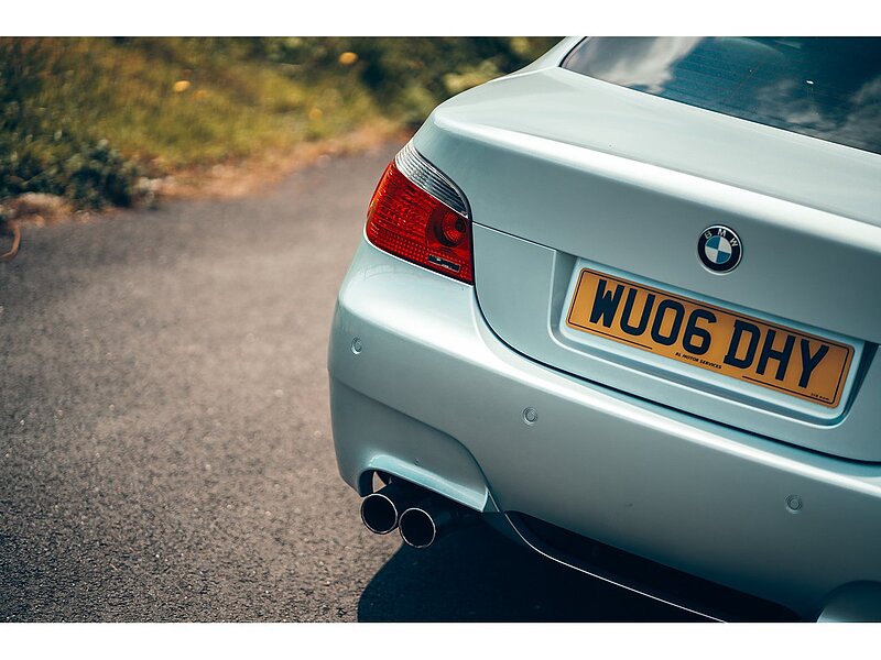 BMW M5 5.0 V10 SMG Euro 4 4dr