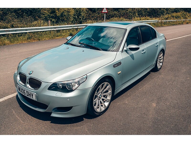 BMW M5 5.0 V10 SMG Euro 4 4dr