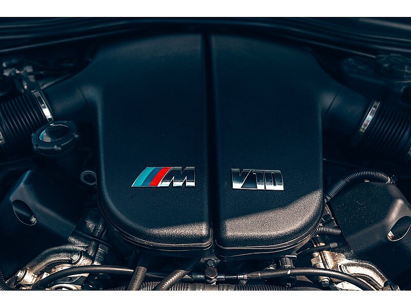 BMW M5 5.0 V10 SMG Euro 4 4dr