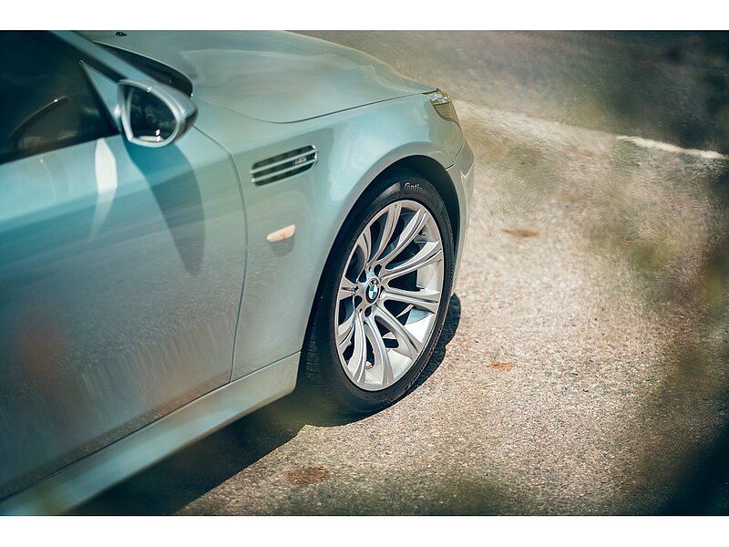 BMW M5 5.0 V10 SMG Euro 4 4dr