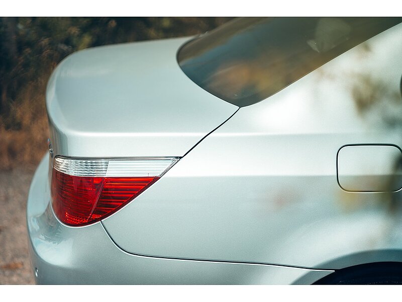 BMW M5 5.0 V10 SMG Euro 4 4dr