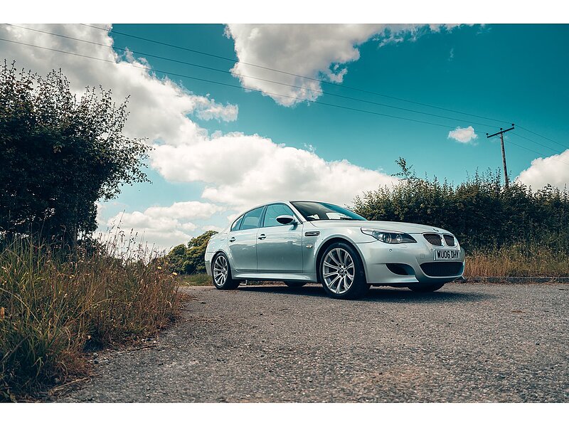 BMW M5 5.0 V10 SMG Euro 4 4dr