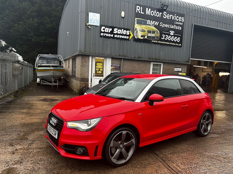 Audi 2.0 TDI Black Edition Hatchback 3dr Diesel Manual (108 g/km, 140 bhp)