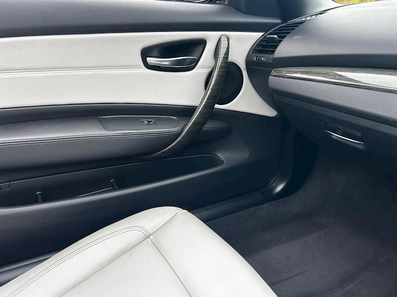 BMW 2.0 118d Exclusive Edition Convertible 2dr Diesel Manual Euro 5 (s/s) (143 ps)