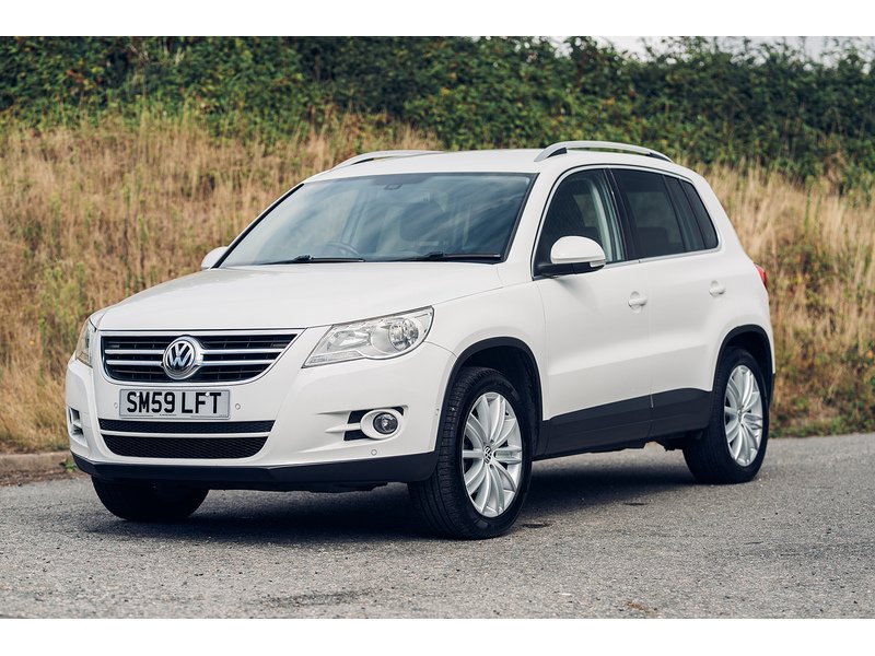 Volkswagen 2.0 TDI Sport SUV 5dr Diesel Manual 4WD Euro 5 (140 ps)