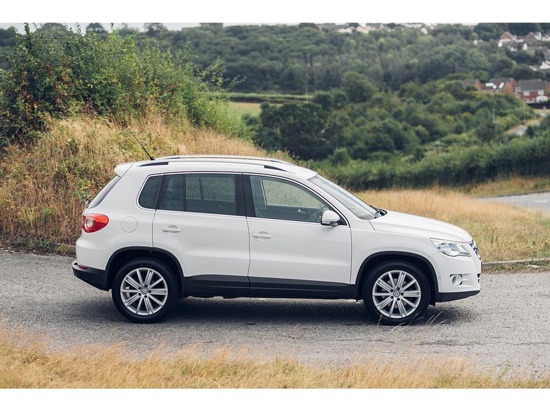 Volkswagen 2.0 TDI Sport SUV 5dr Diesel Manual 4WD Euro 5 (140 ps)