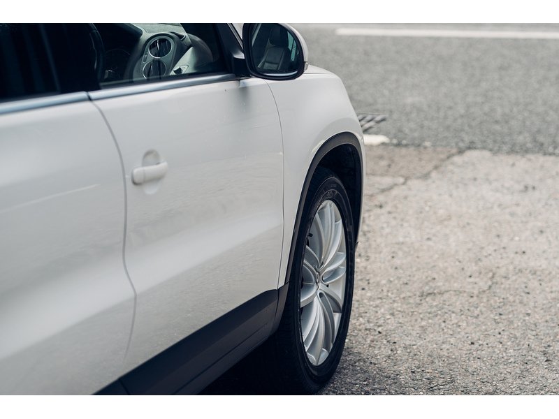 Volkswagen 2.0 TDI Sport SUV 5dr Diesel Manual 4WD Euro 5 (140 ps)