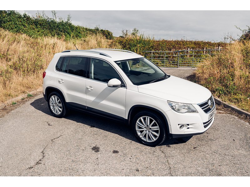 Volkswagen 2.0 TDI Sport SUV 5dr Diesel Manual 4WD Euro 5 (140 ps)