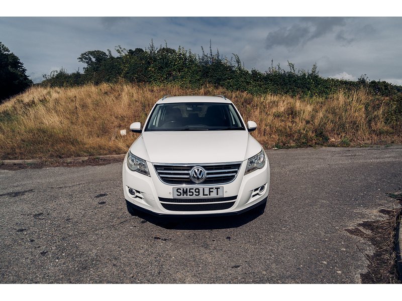 Volkswagen 2.0 TDI Sport SUV 5dr Diesel Manual 4WD Euro 5 (140 ps)