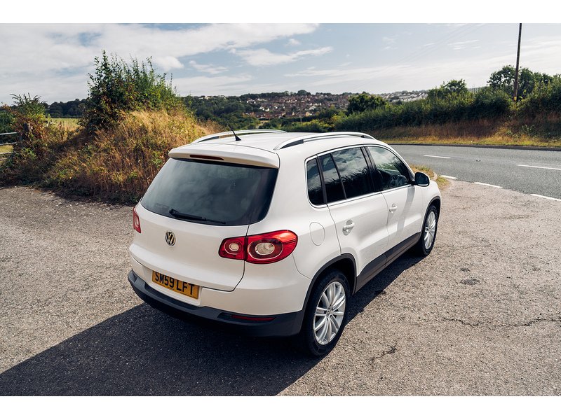 Volkswagen 2.0 TDI Sport SUV 5dr Diesel Manual 4WD Euro 5 (140 ps)