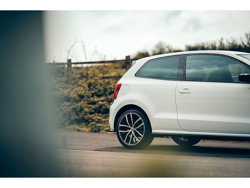 Volkswagen 1.8 TSI BlueMotion Tech GTI Hatchback 3dr Petrol Manual Euro 6 (s/s) (192 ps)