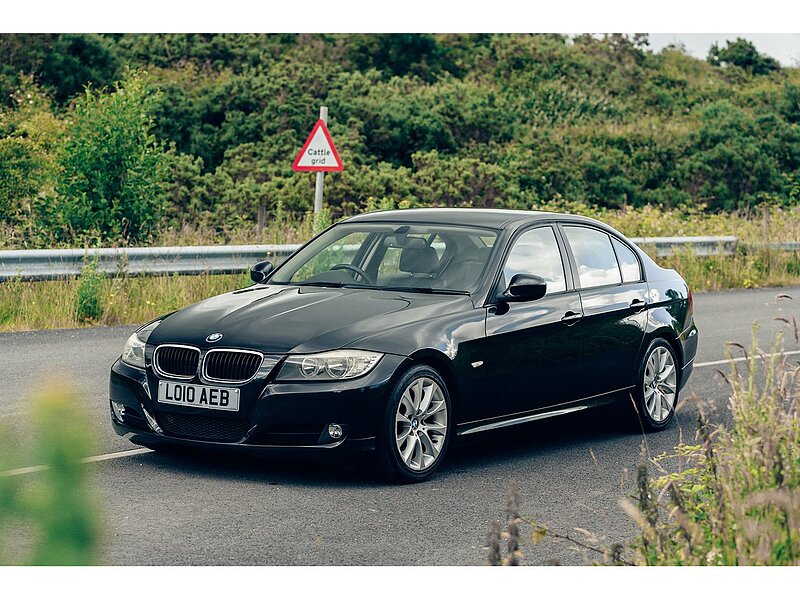 BMW 2.0 320d ED EfficientDynamics Saloon 4dr Diesel Manual Euro 5 (s/s) (163 ps)