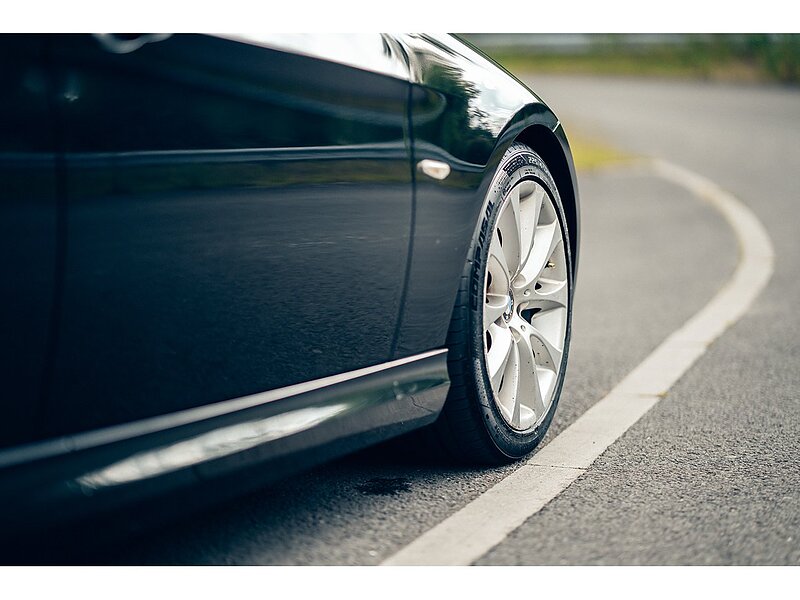 BMW 2.0 320d ED EfficientDynamics Saloon 4dr Diesel Manual Euro 5 (s/s) (163 ps)