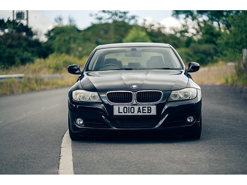 BMW 2.0 320d ED EfficientDynamics Saloon 4dr Diesel Manual Euro 5 (s/s) (163 ps)